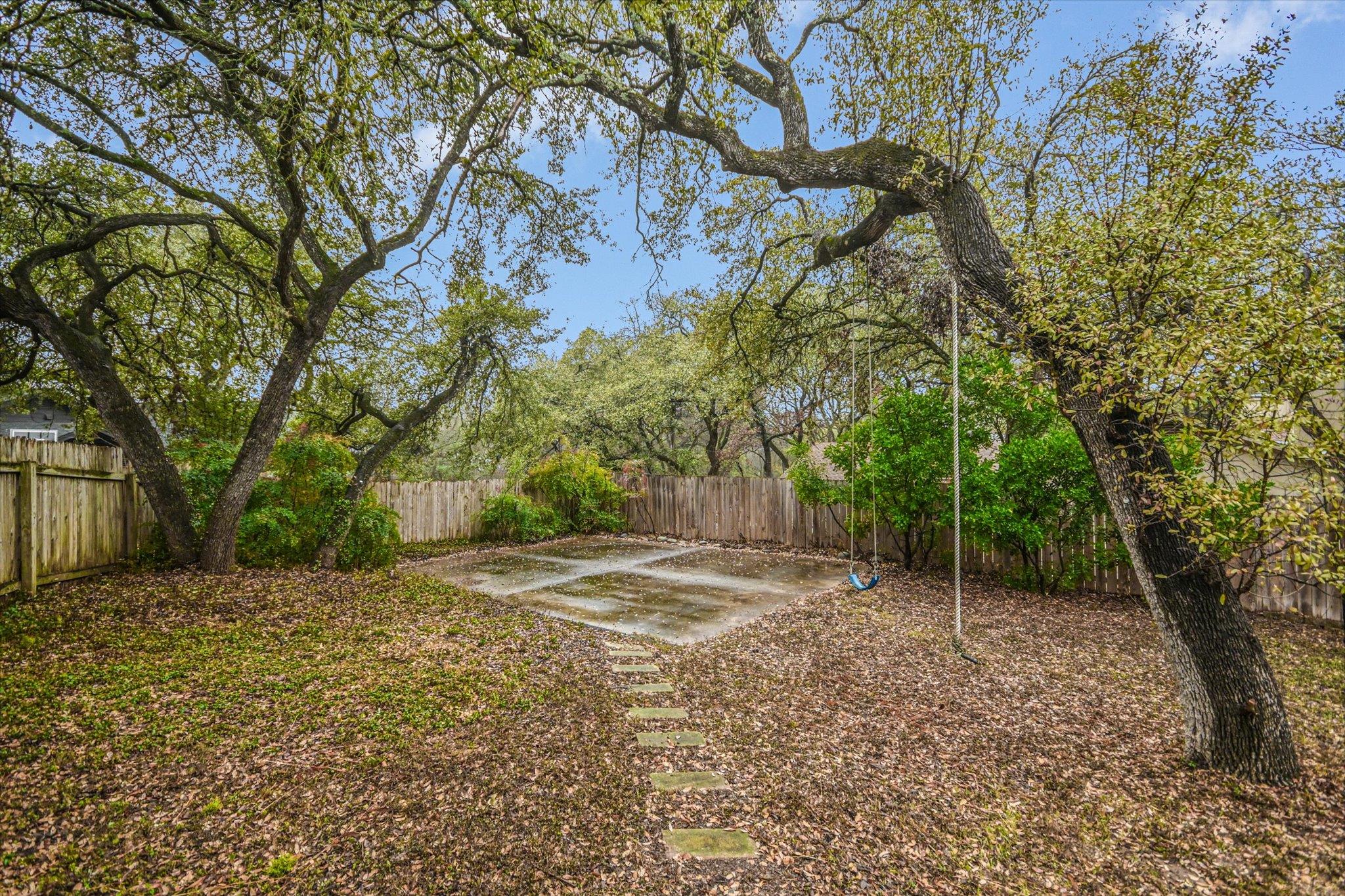 3207 Eanes CIR # A