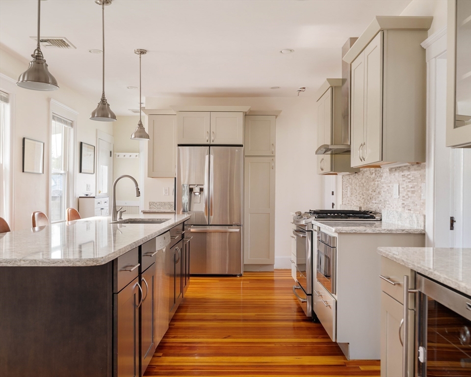 25 Moraine St # 25