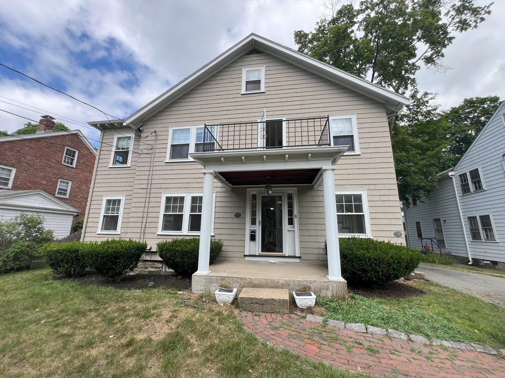 19 Maple St # 19