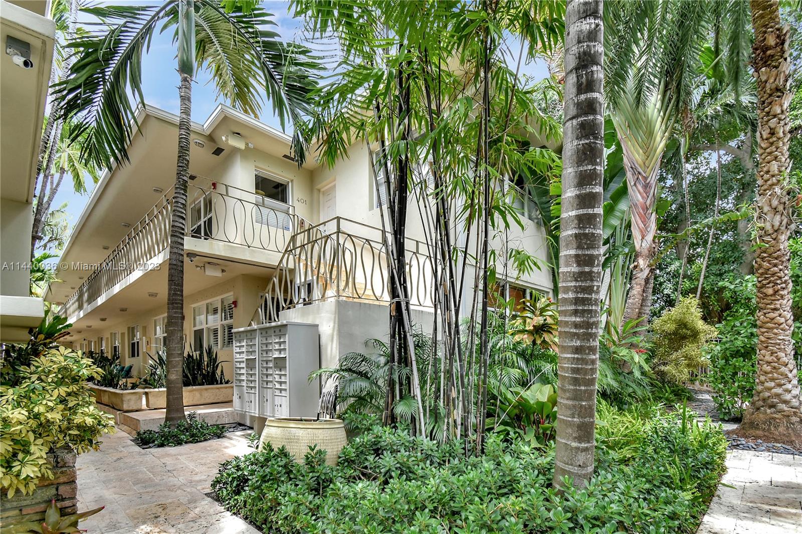 1340 Drexel Ave # 305