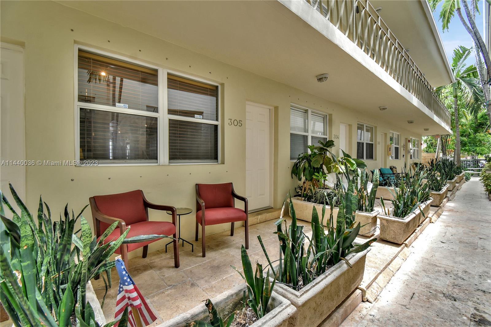 1340 Drexel Ave # 305
