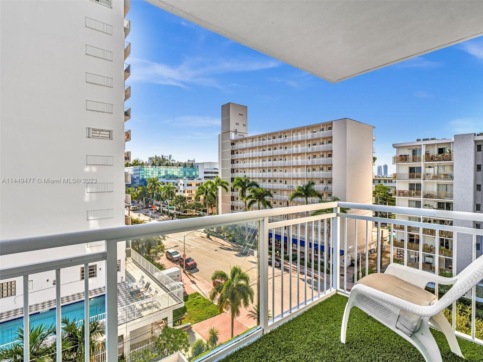 1345 Lincoln Rd # 706