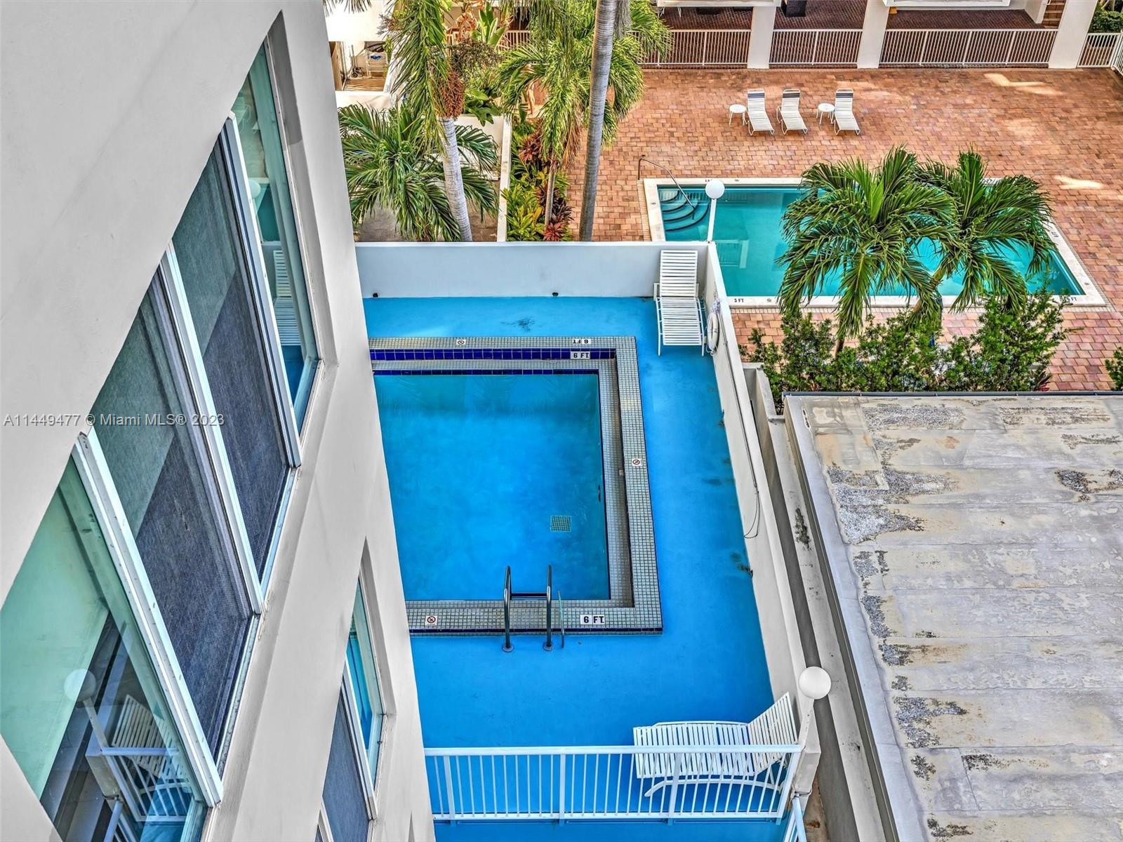 1345 Lincoln Rd # 706