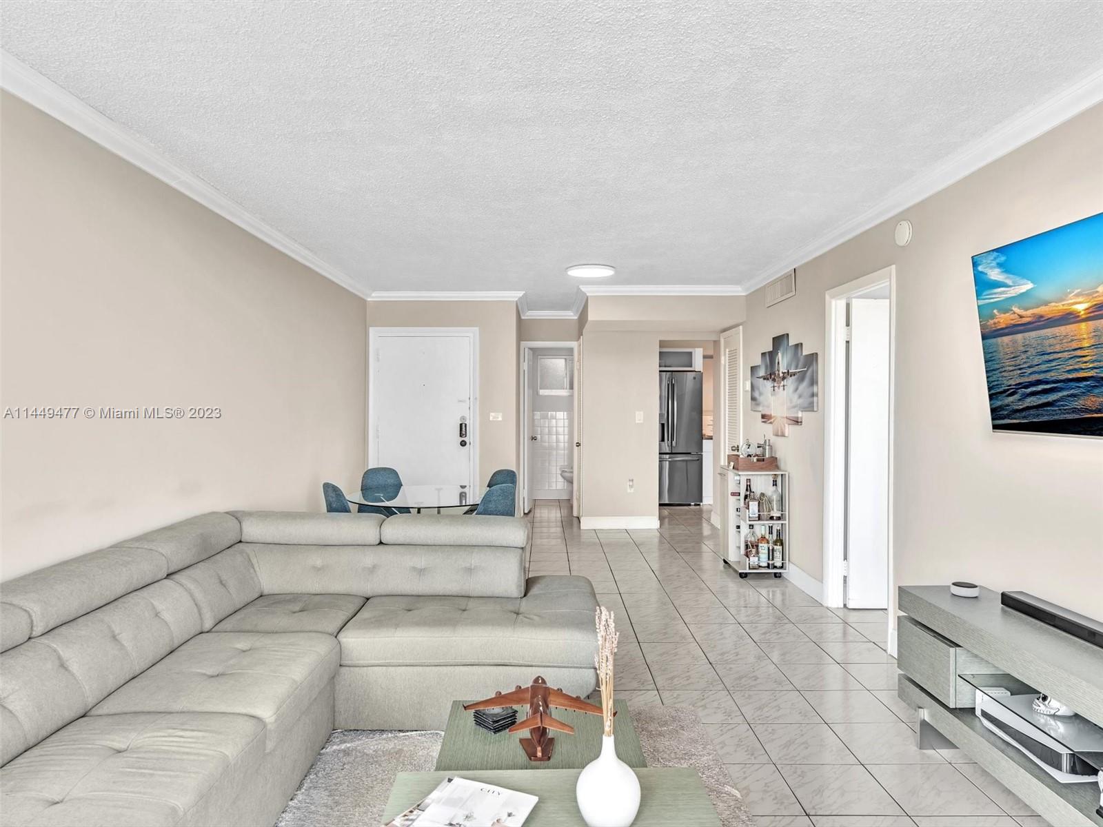 1345 Lincoln Rd # 706