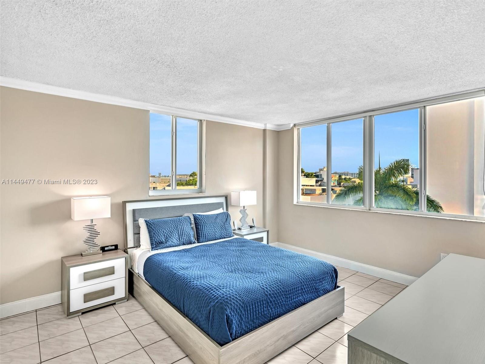 1345 Lincoln Rd # 706