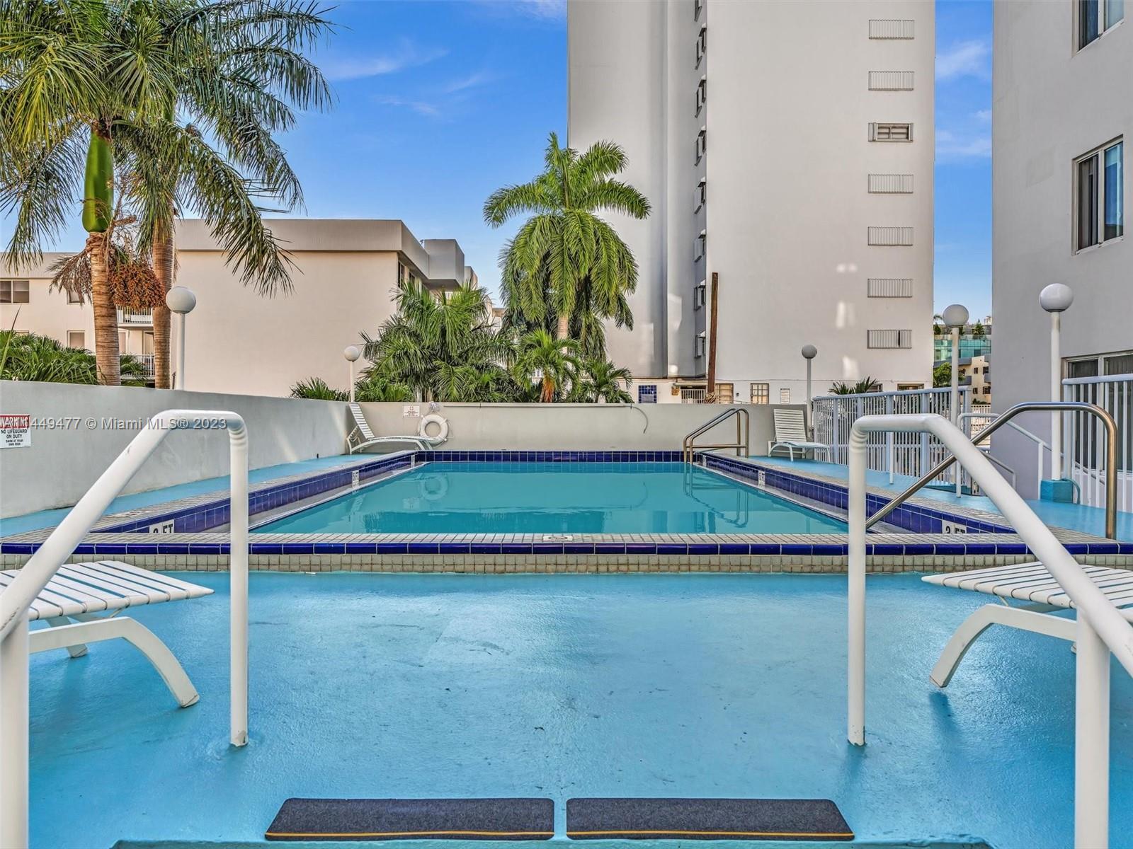 1345 Lincoln Rd # 706