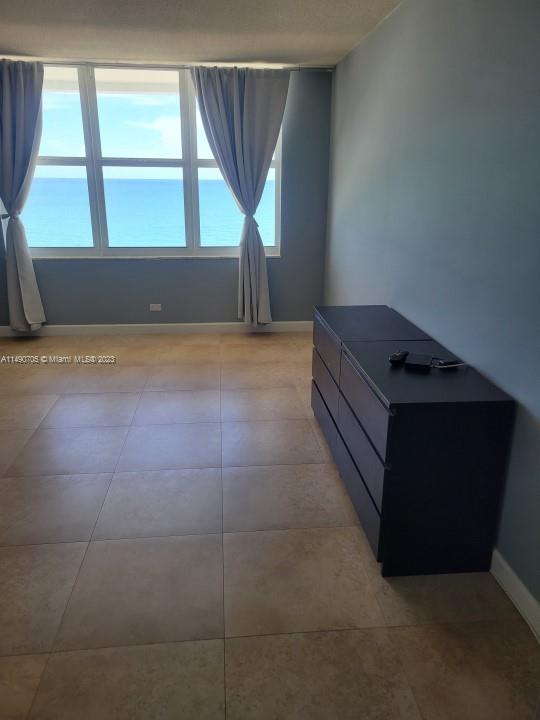 5601 Collins Ave # 1711