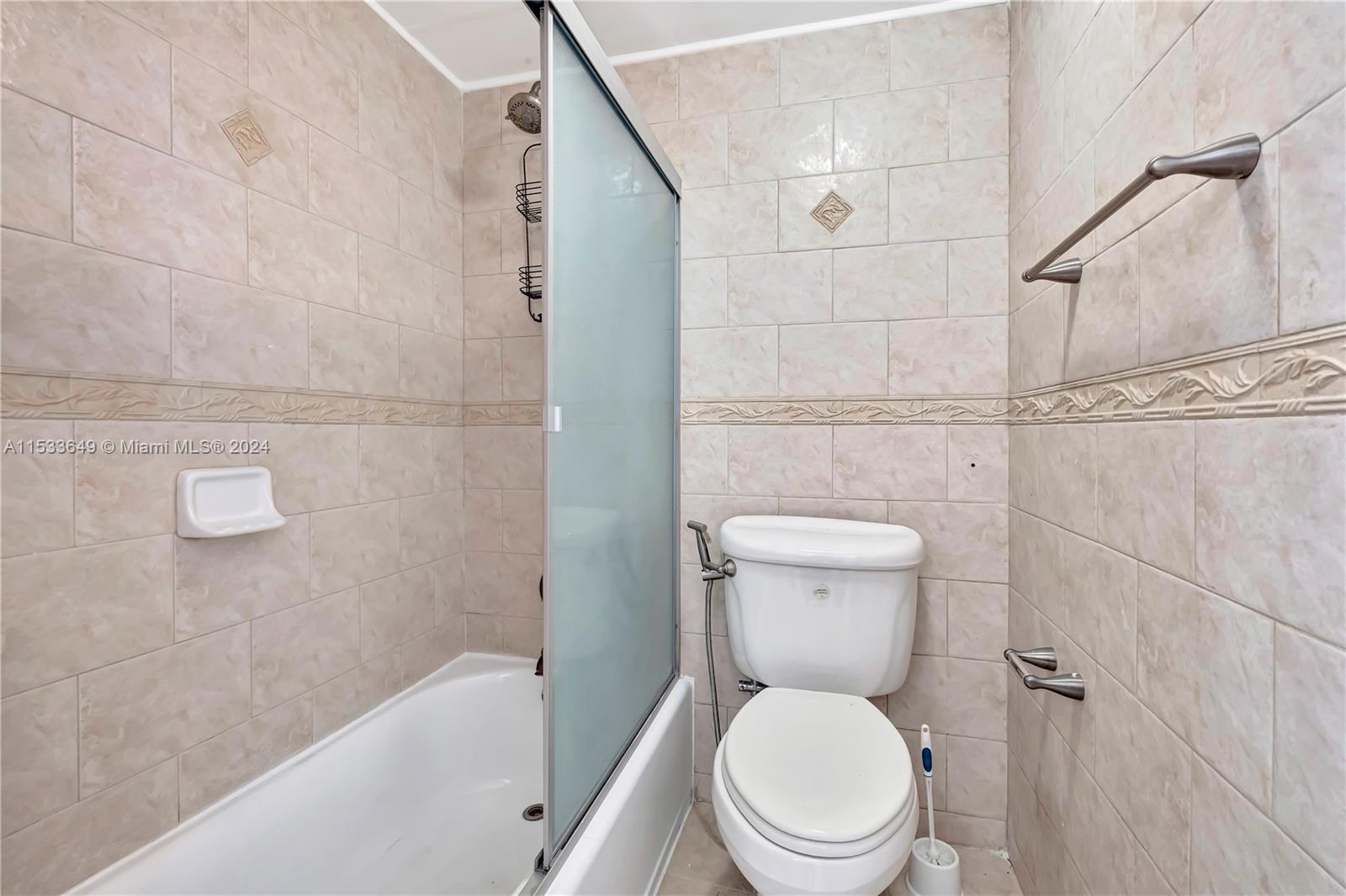 7545 E Treasure Dr # 4J