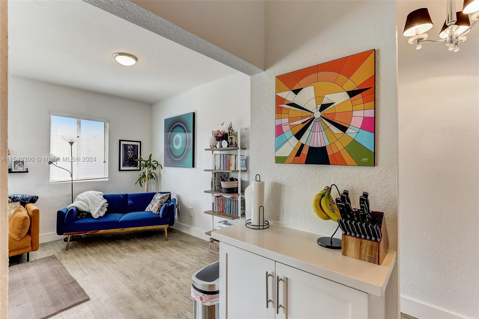 820 Euclid Ave # 301