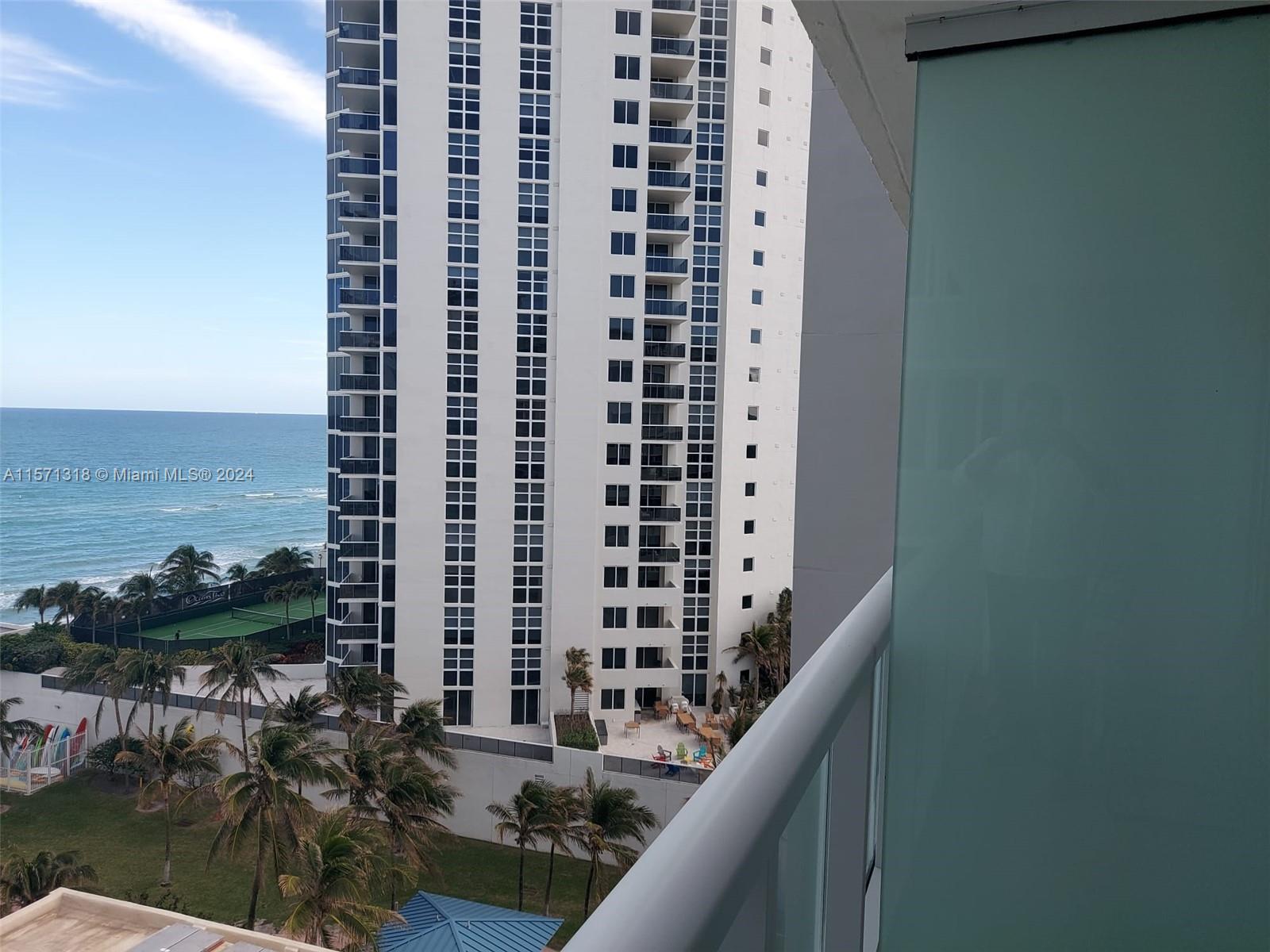19201 Collins Ave # 847