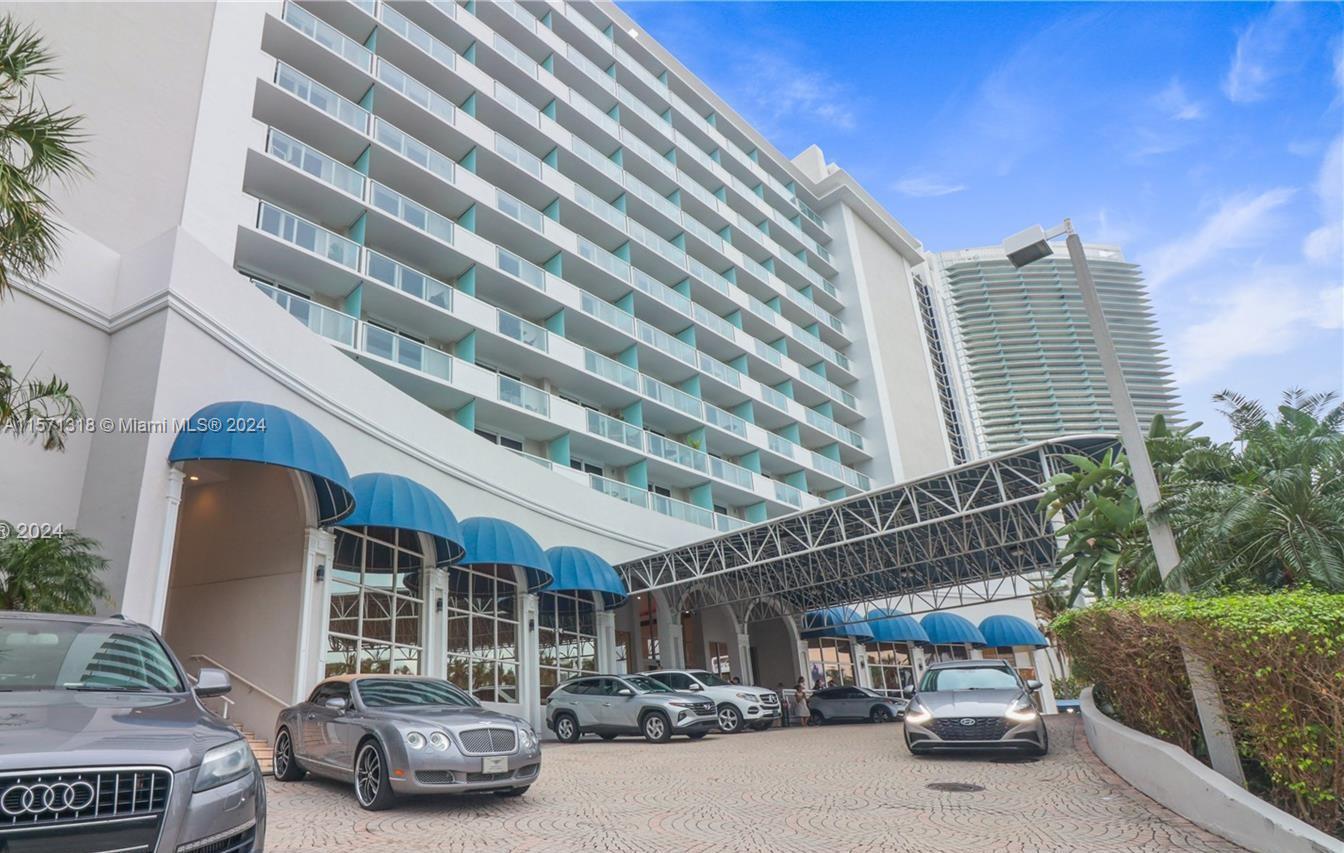 19201 Collins Ave # 847