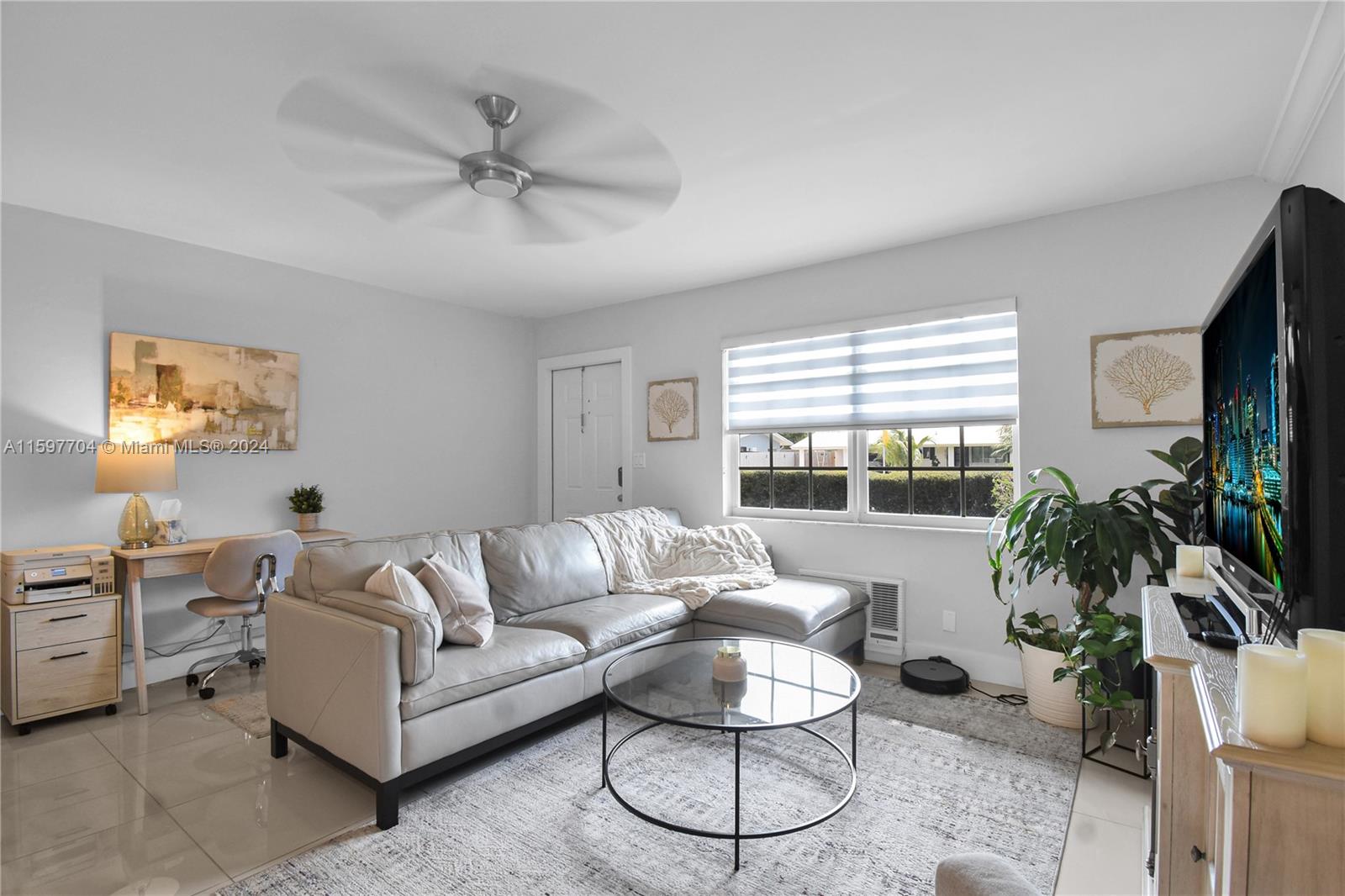 2701 Middle River Dr # 3