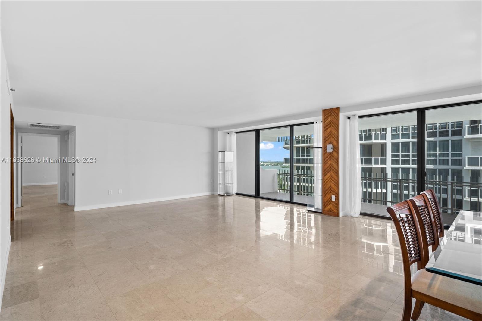 10205 Collins Ave # 1406