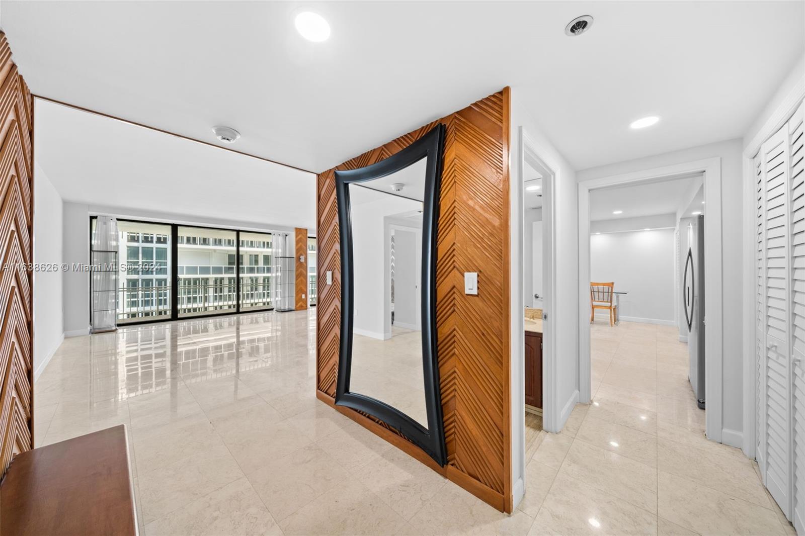 10205 Collins Ave # 1406