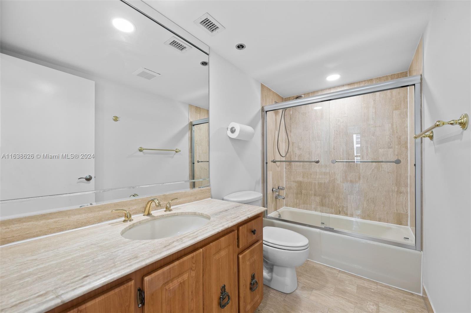 10205 Collins Ave # 1406