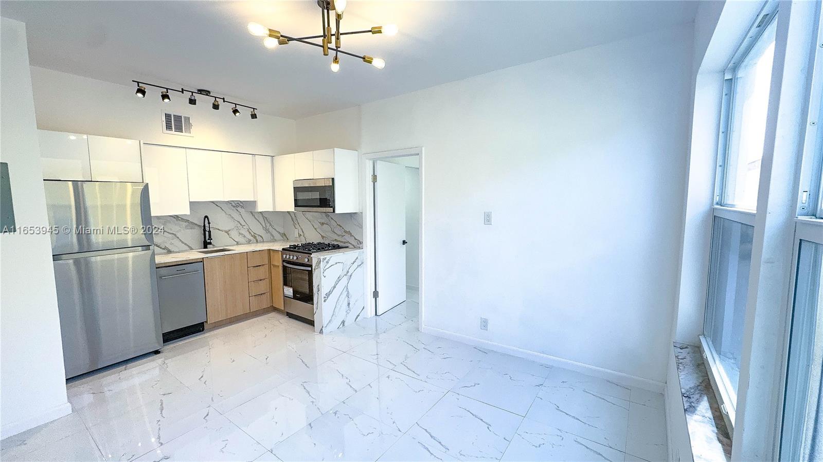 1320 Drexel Ave # 306