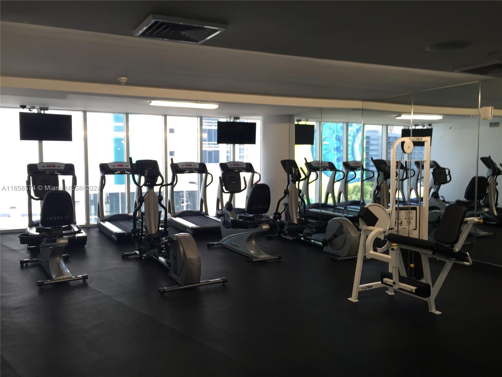 1800 S Ocean Dr # 3110