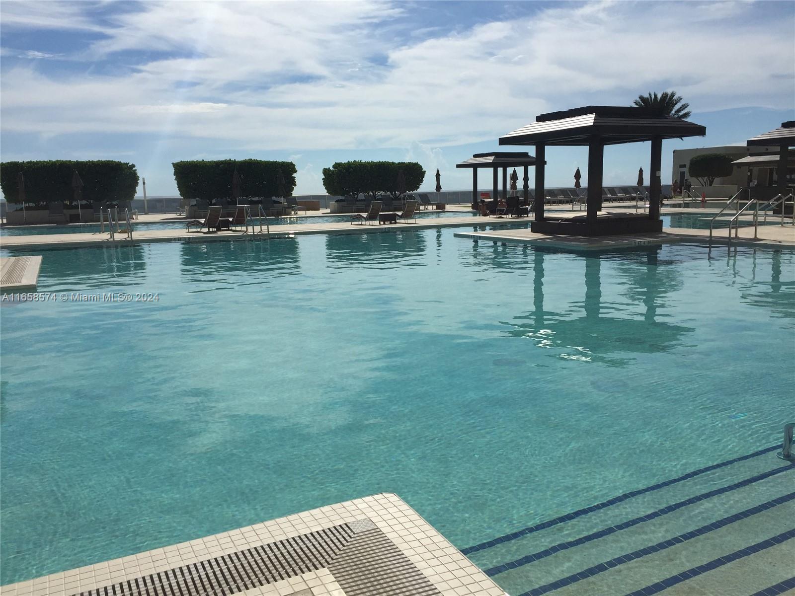 1800 S Ocean Dr # 3110