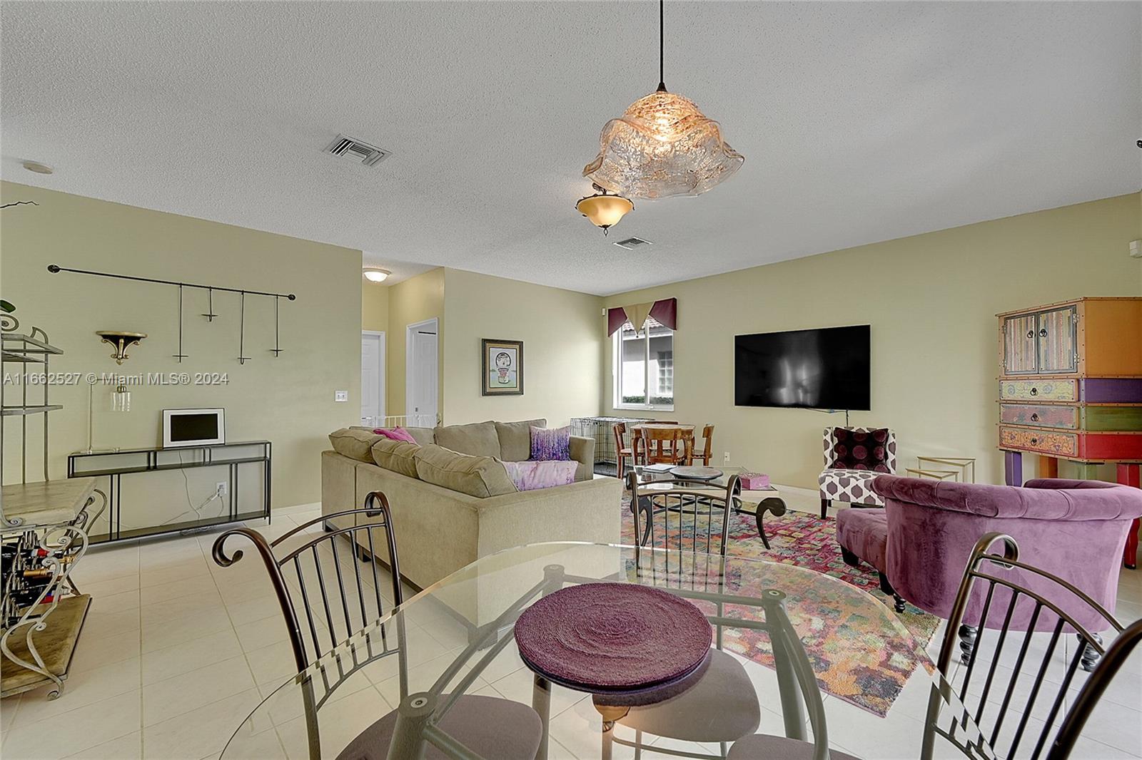 1656 SW 108th Ter