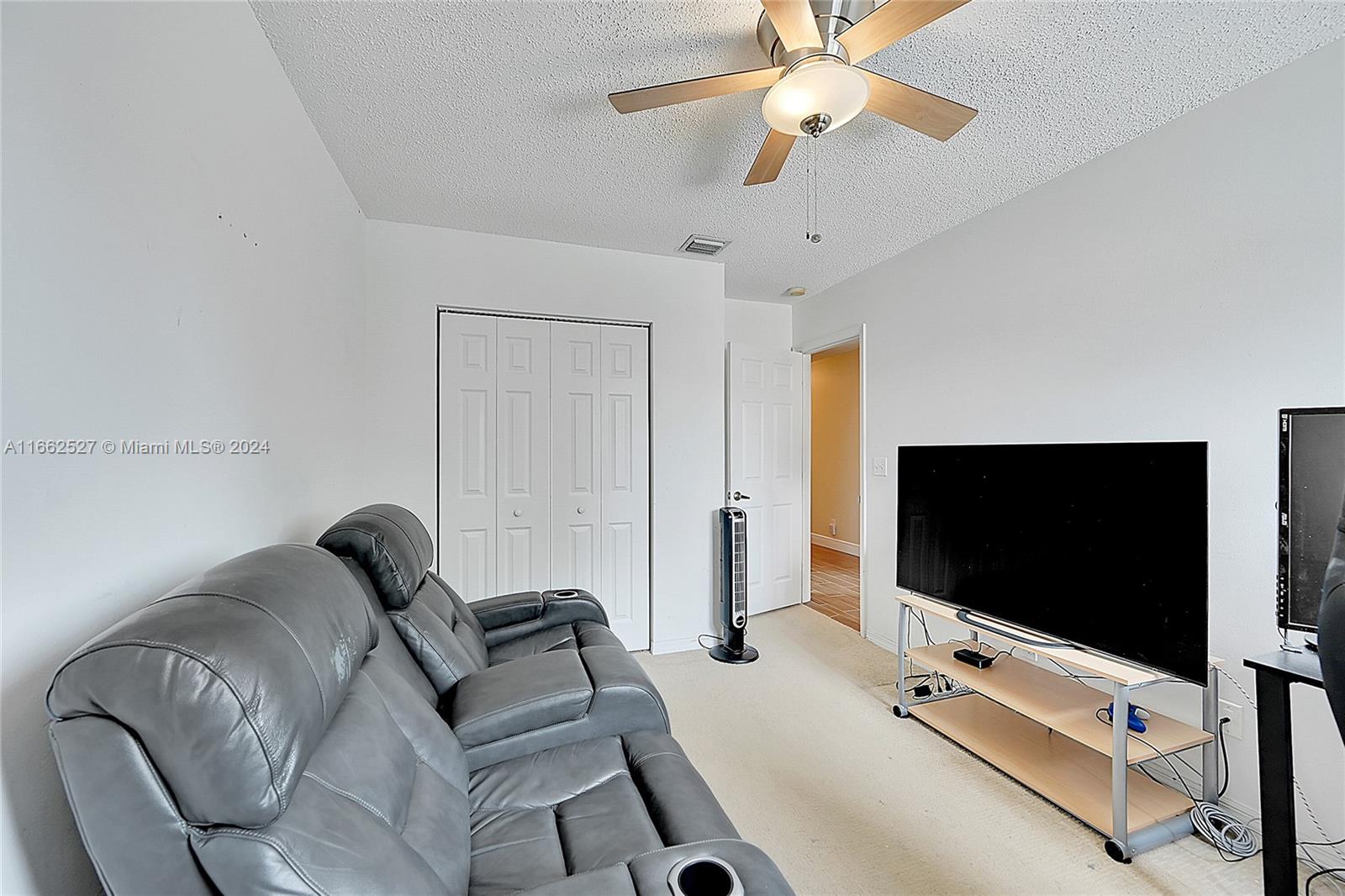 1656 SW 108th Ter