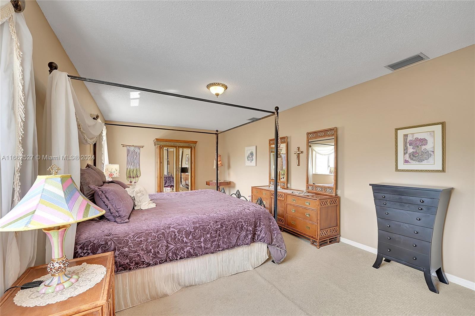 1656 SW 108th Ter