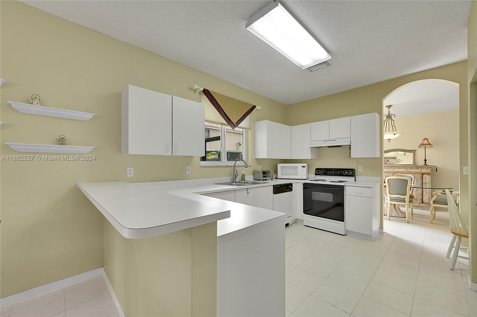 1656 SW 108th Ter