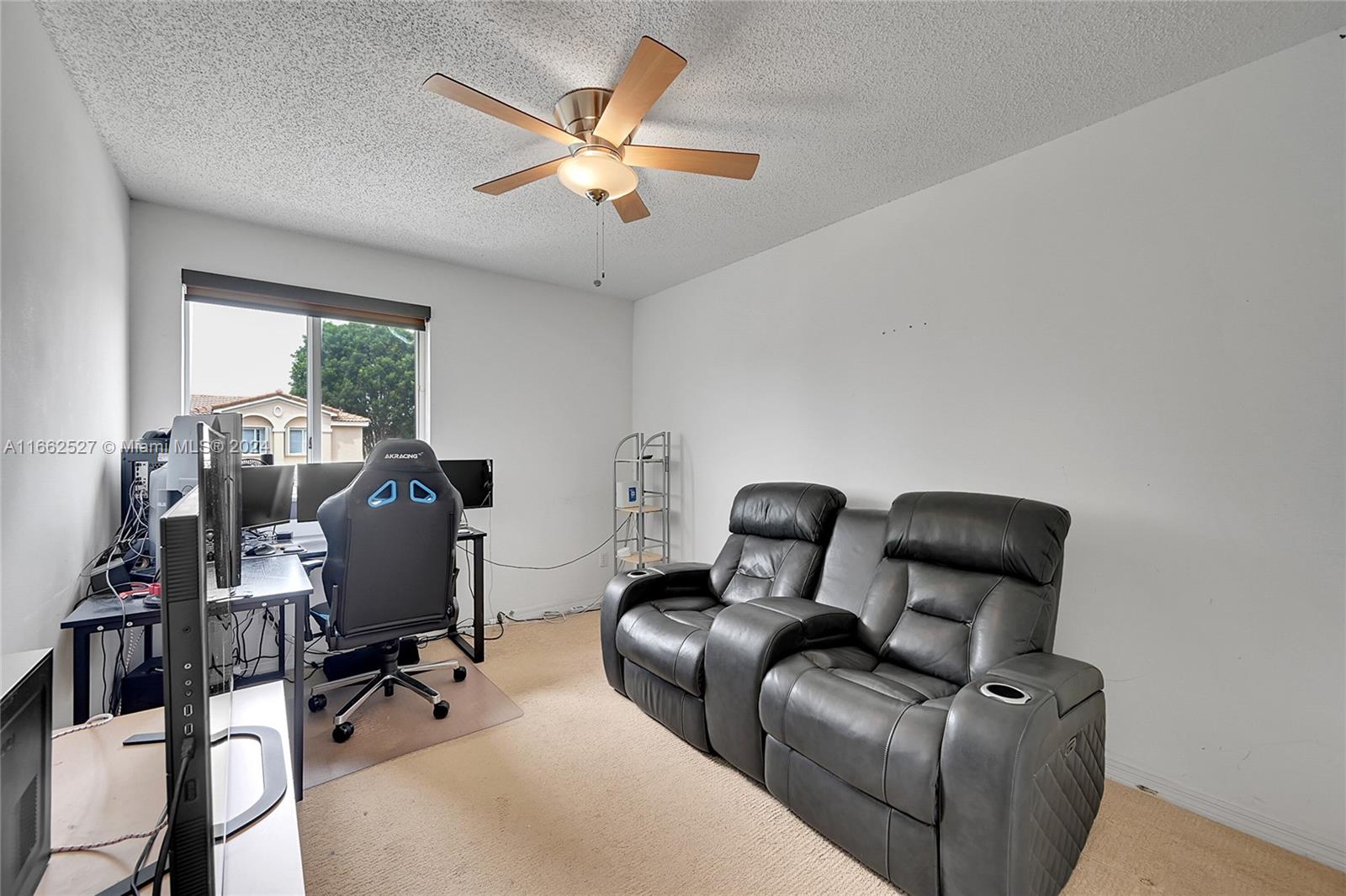1656 SW 108th Ter