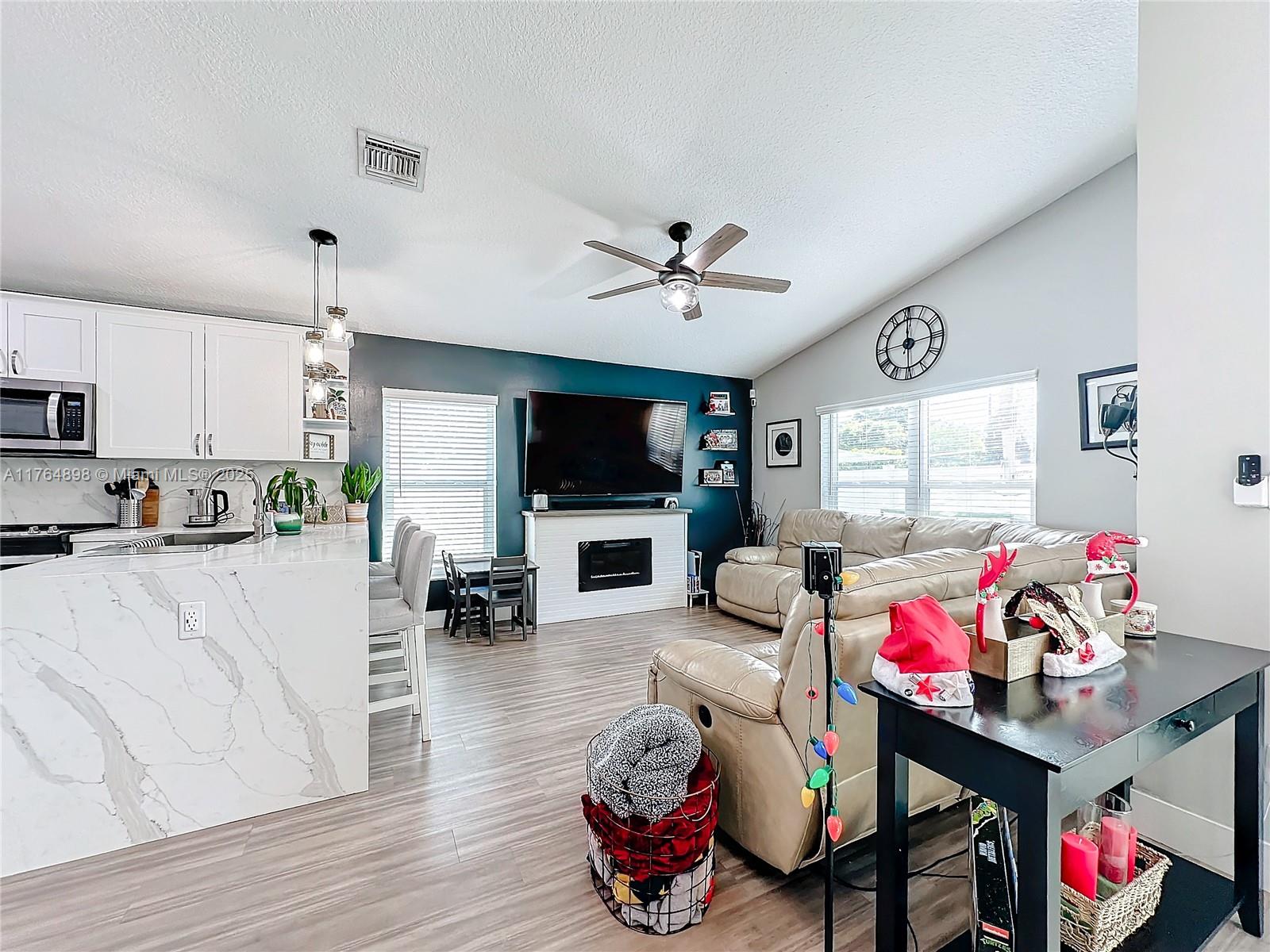 18230 NW 19th St