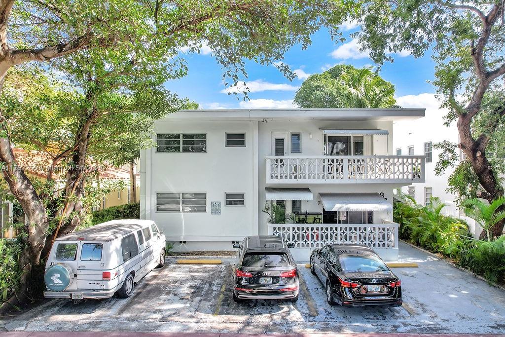 835 Meridian Ave # 11