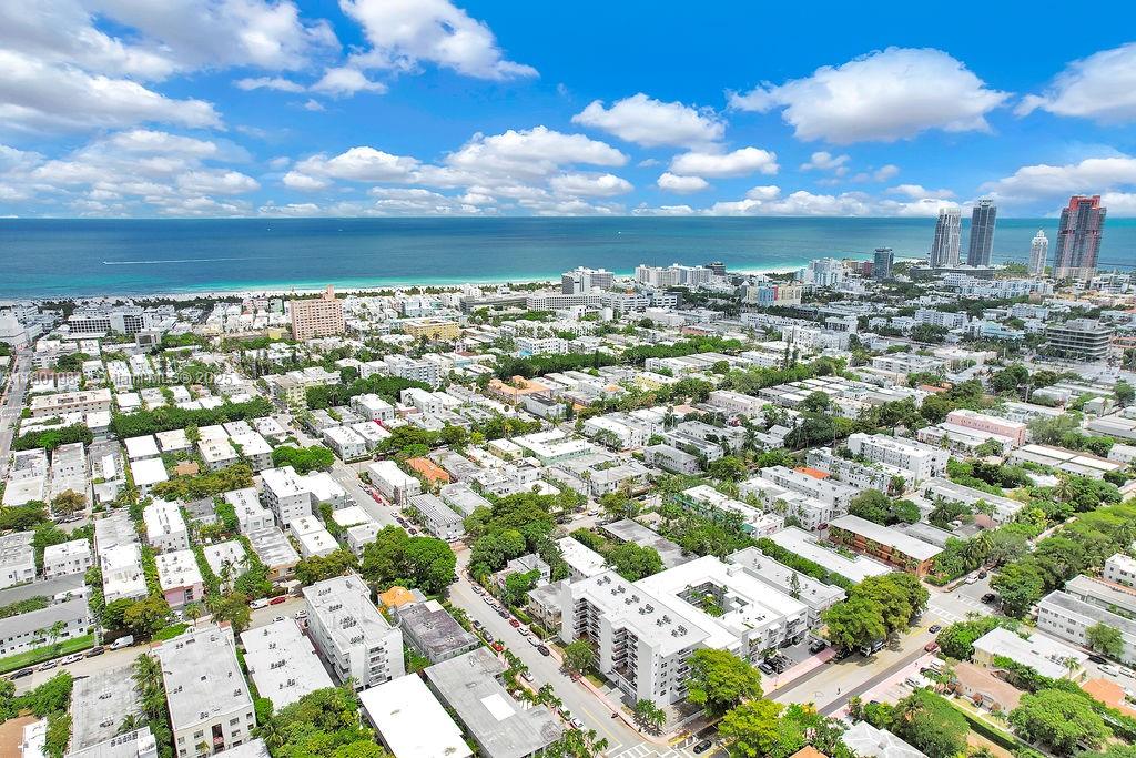 846 Michigan Ave # 201