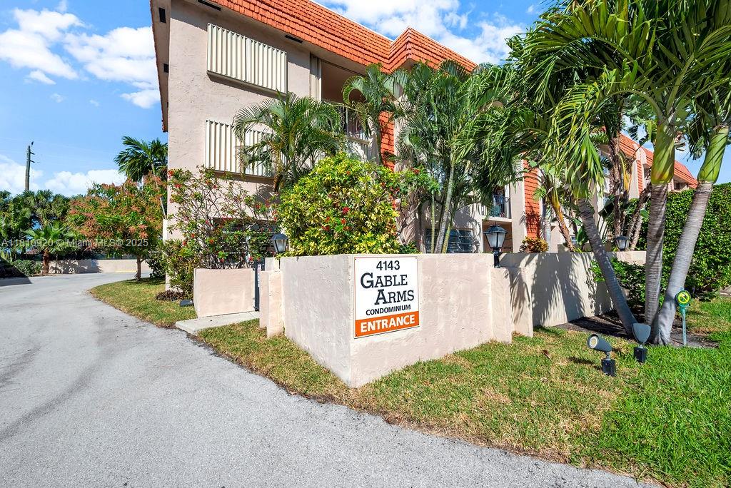 4143 N Ocean Blvd # 304