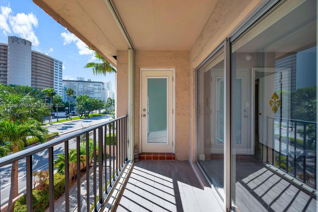 4143 N Ocean Blvd # 304