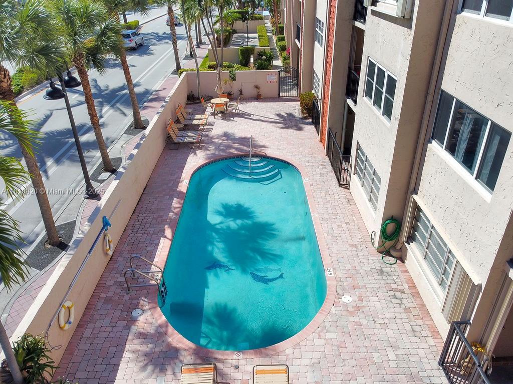 4143 N Ocean Blvd # 304