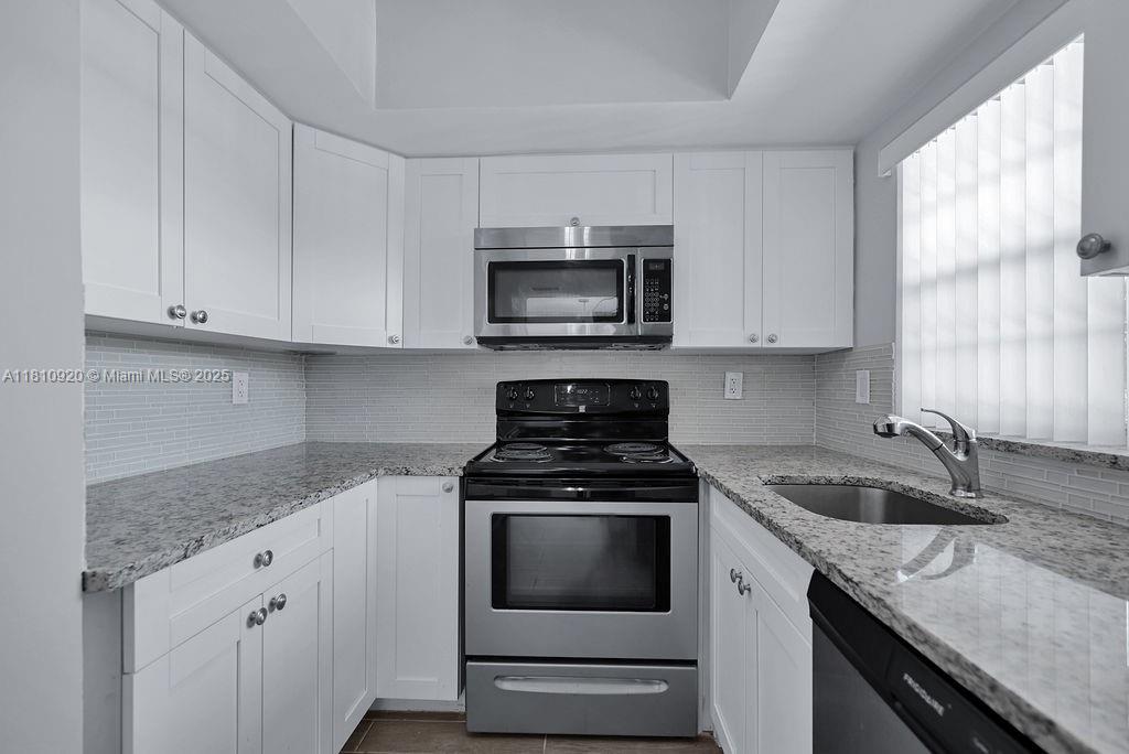 4143 N Ocean Blvd # 304