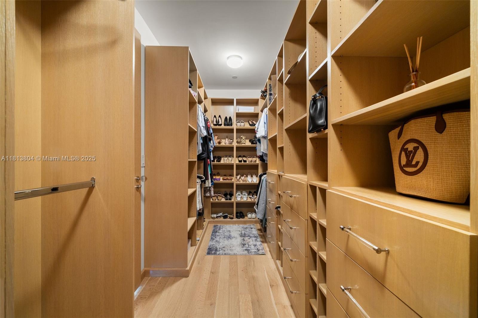 16047 Collins Ave # 1101