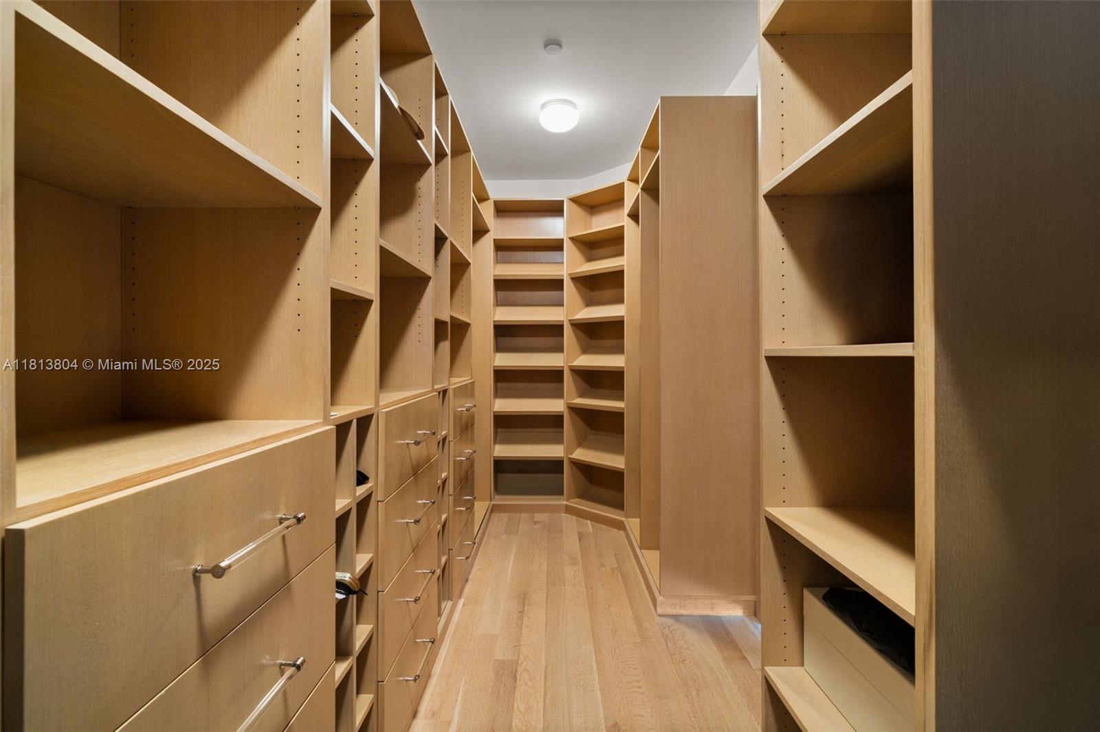 16047 Collins Ave # 1101