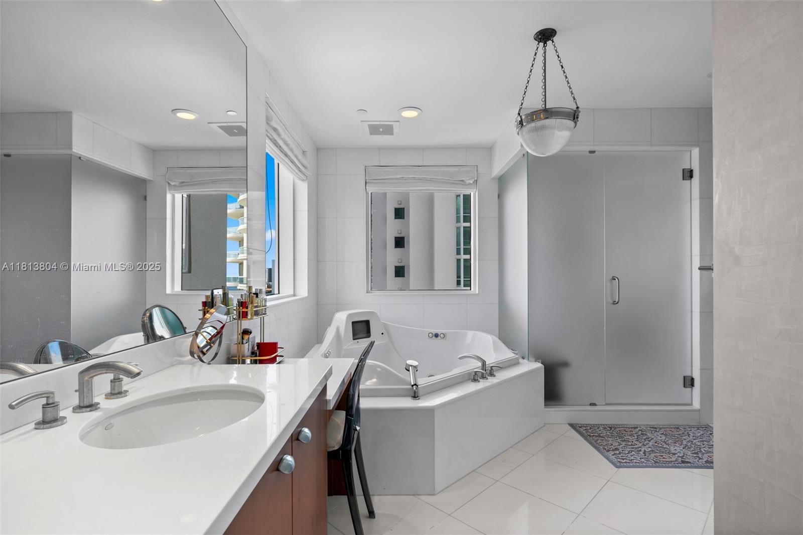 16047 Collins Ave # 1101