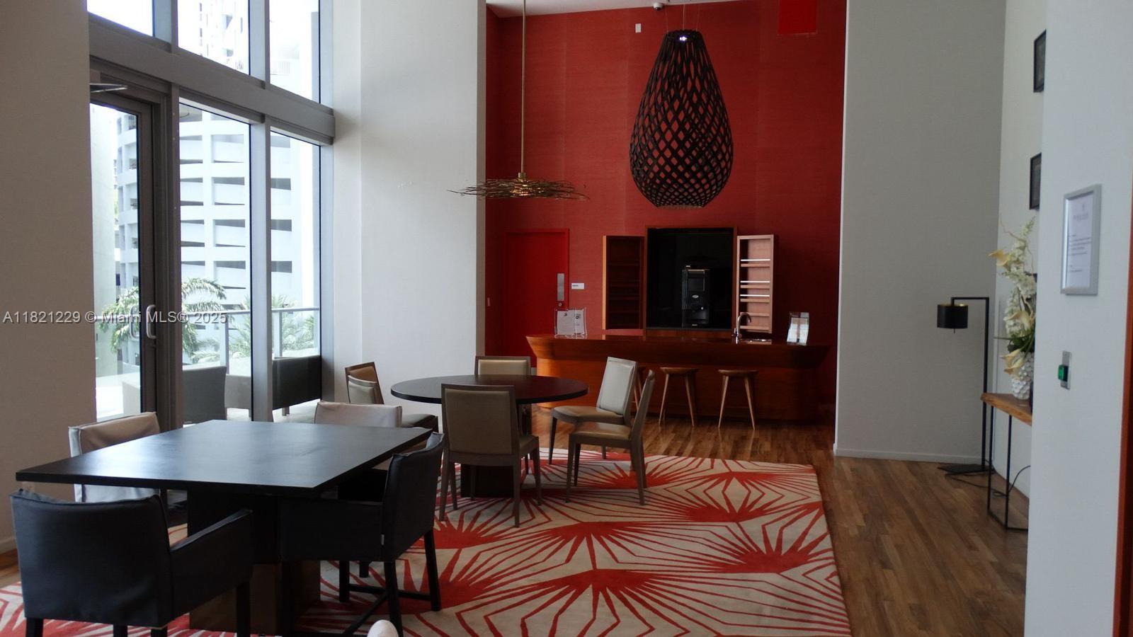 1300 Brickell Bay Dr # 3004