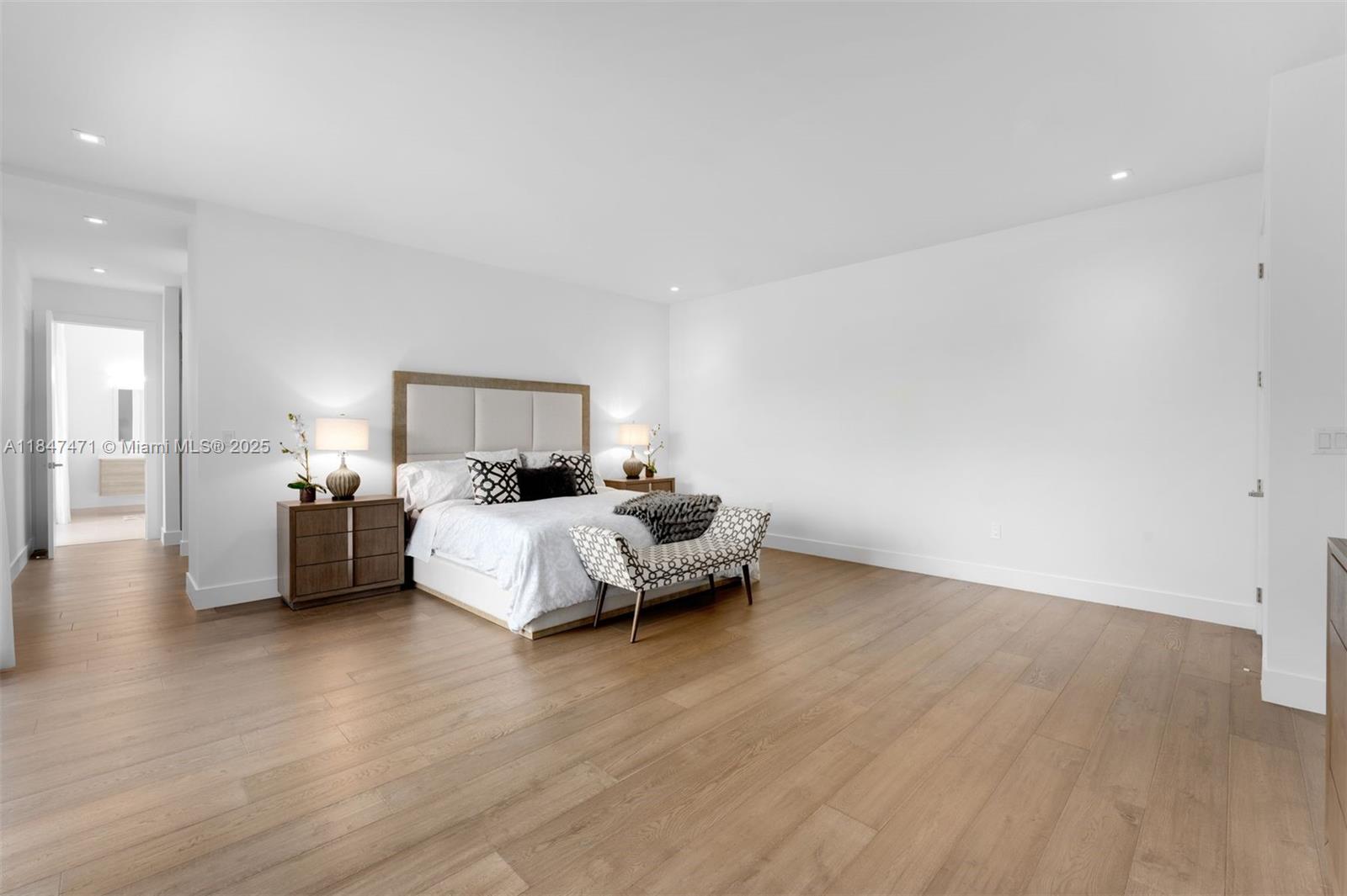 16703 S Botaniko Dr S