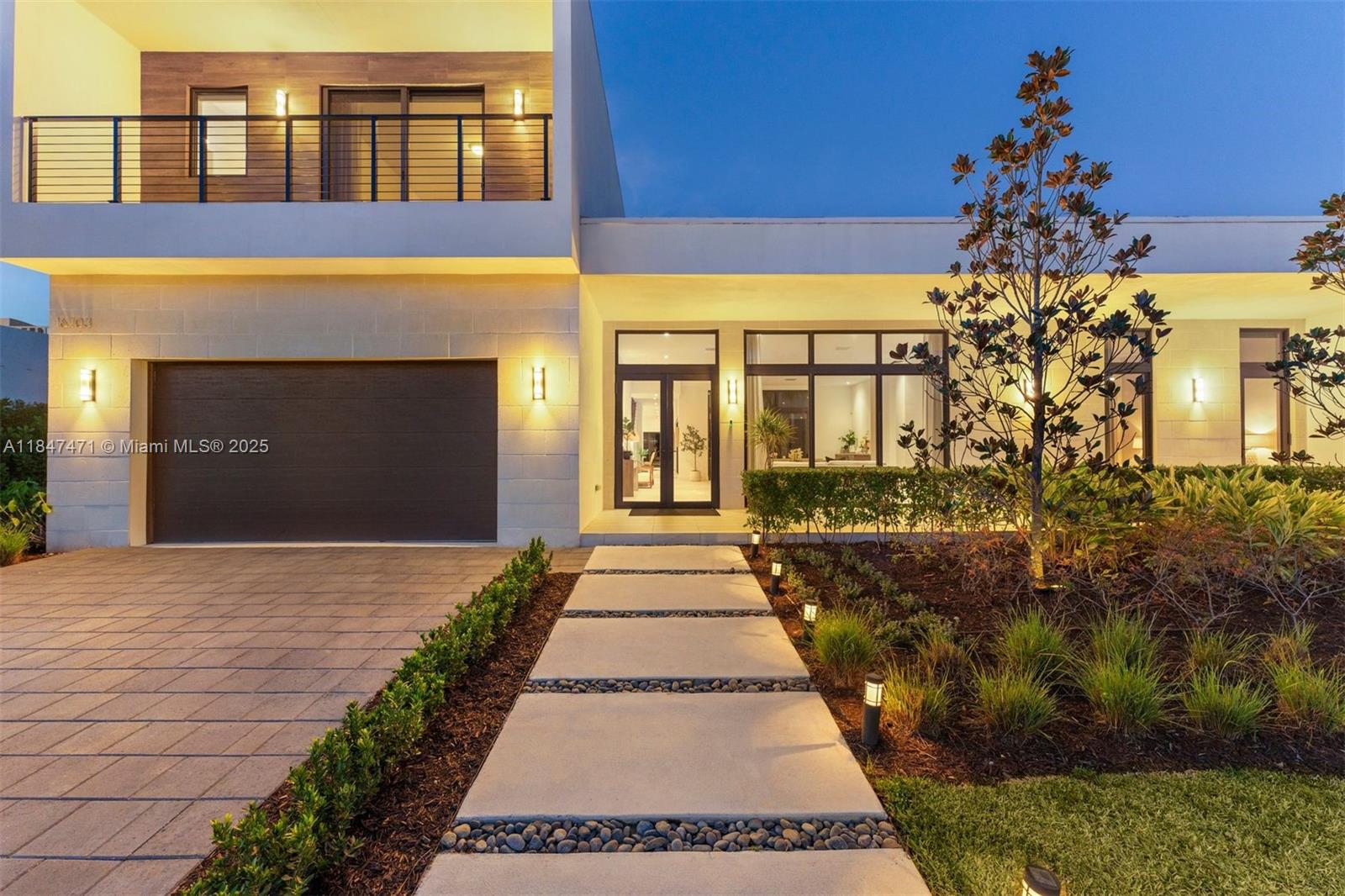 16703 S Botaniko Dr S