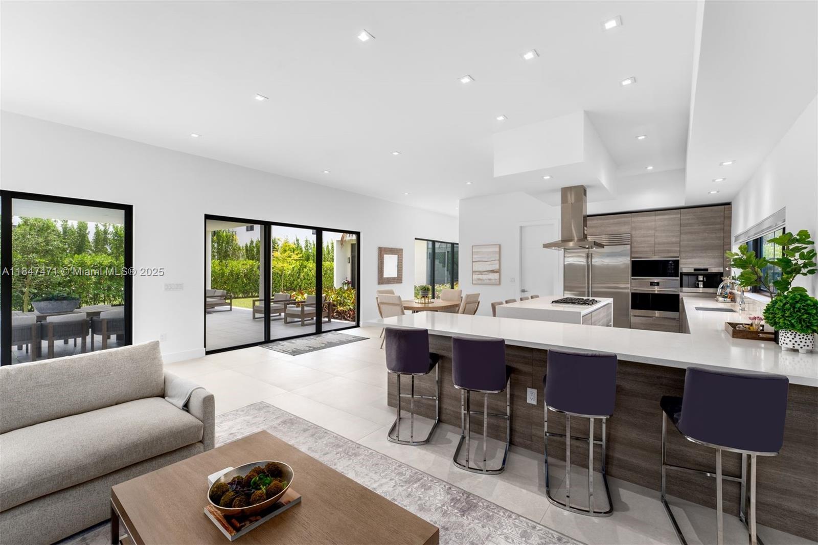 16703 S Botaniko Dr S