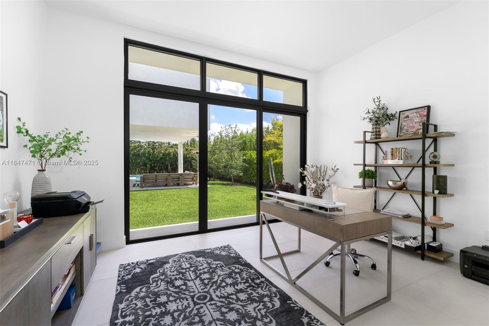 16703 S Botaniko Dr S