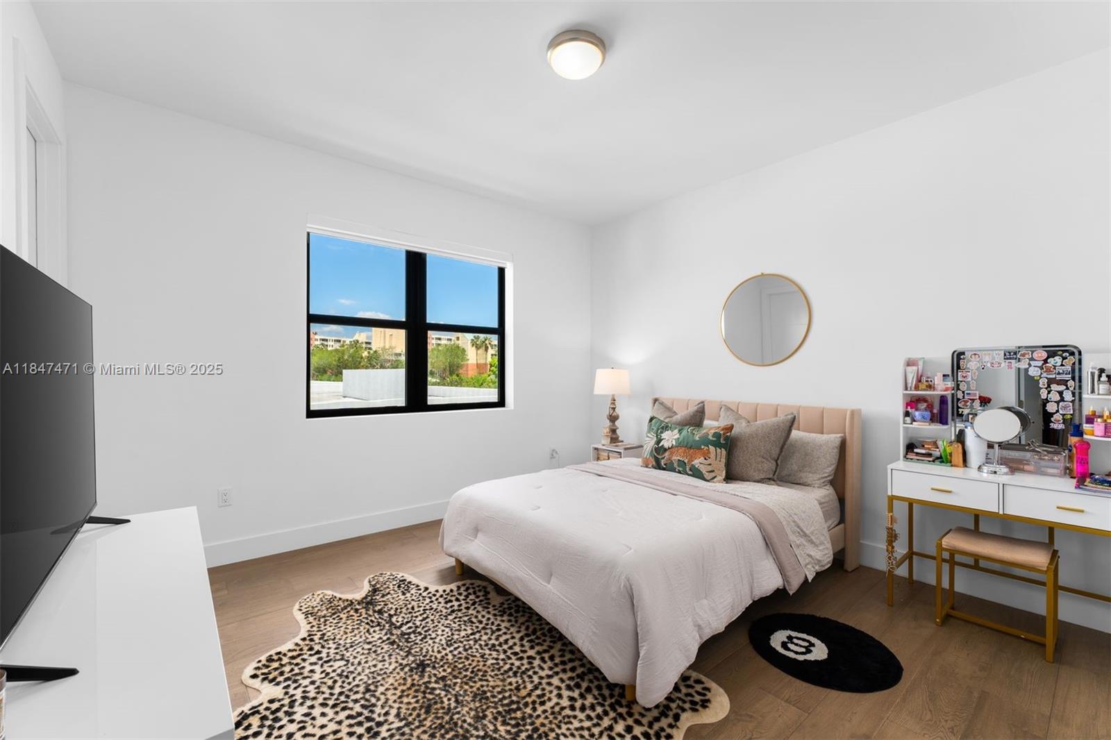 16703 S Botaniko Dr S