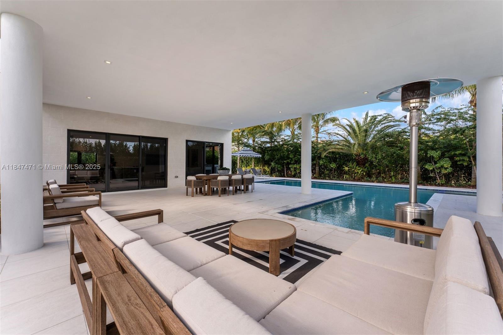 16703 S Botaniko Dr S