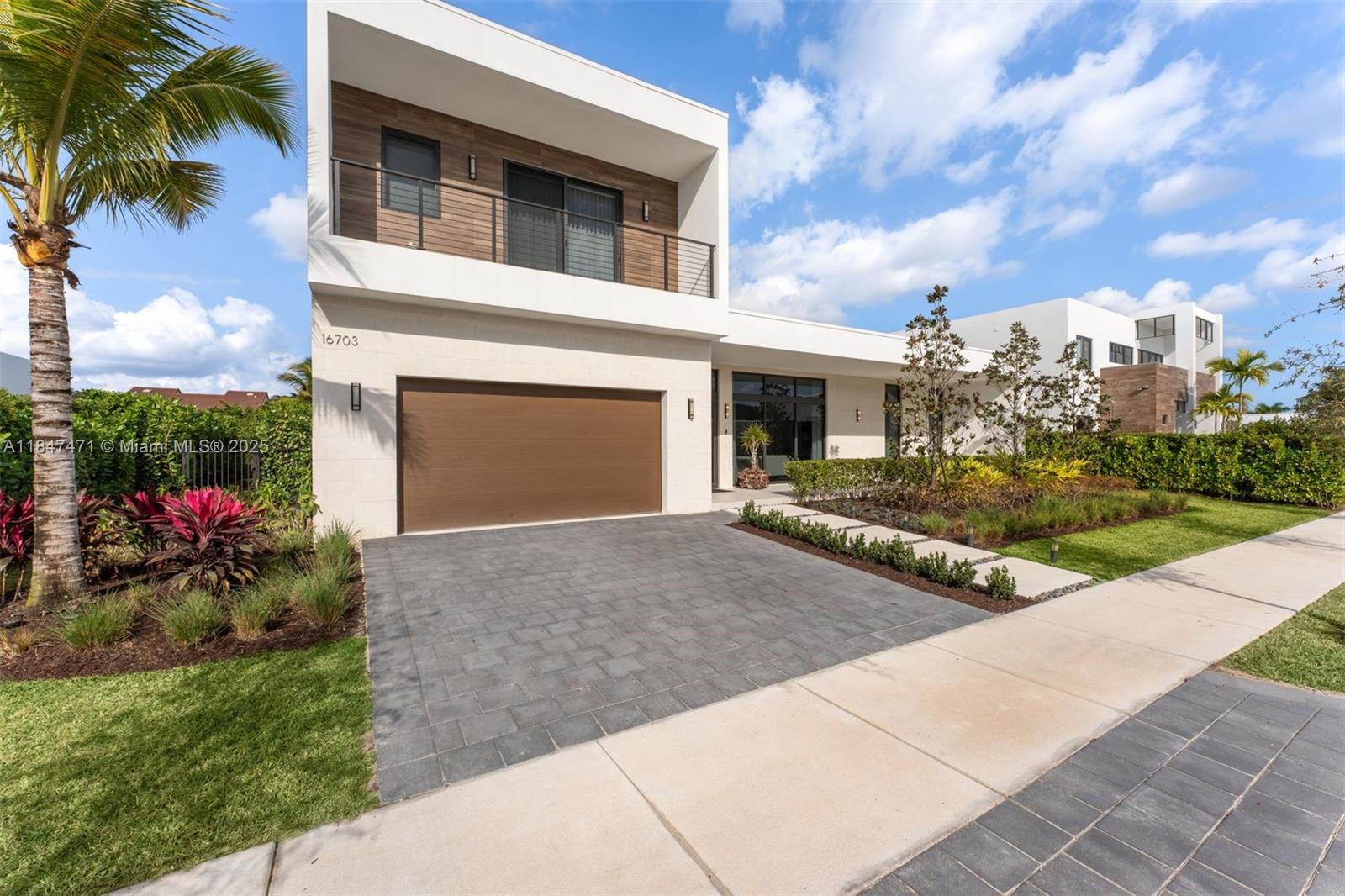 16703 S Botaniko Dr S