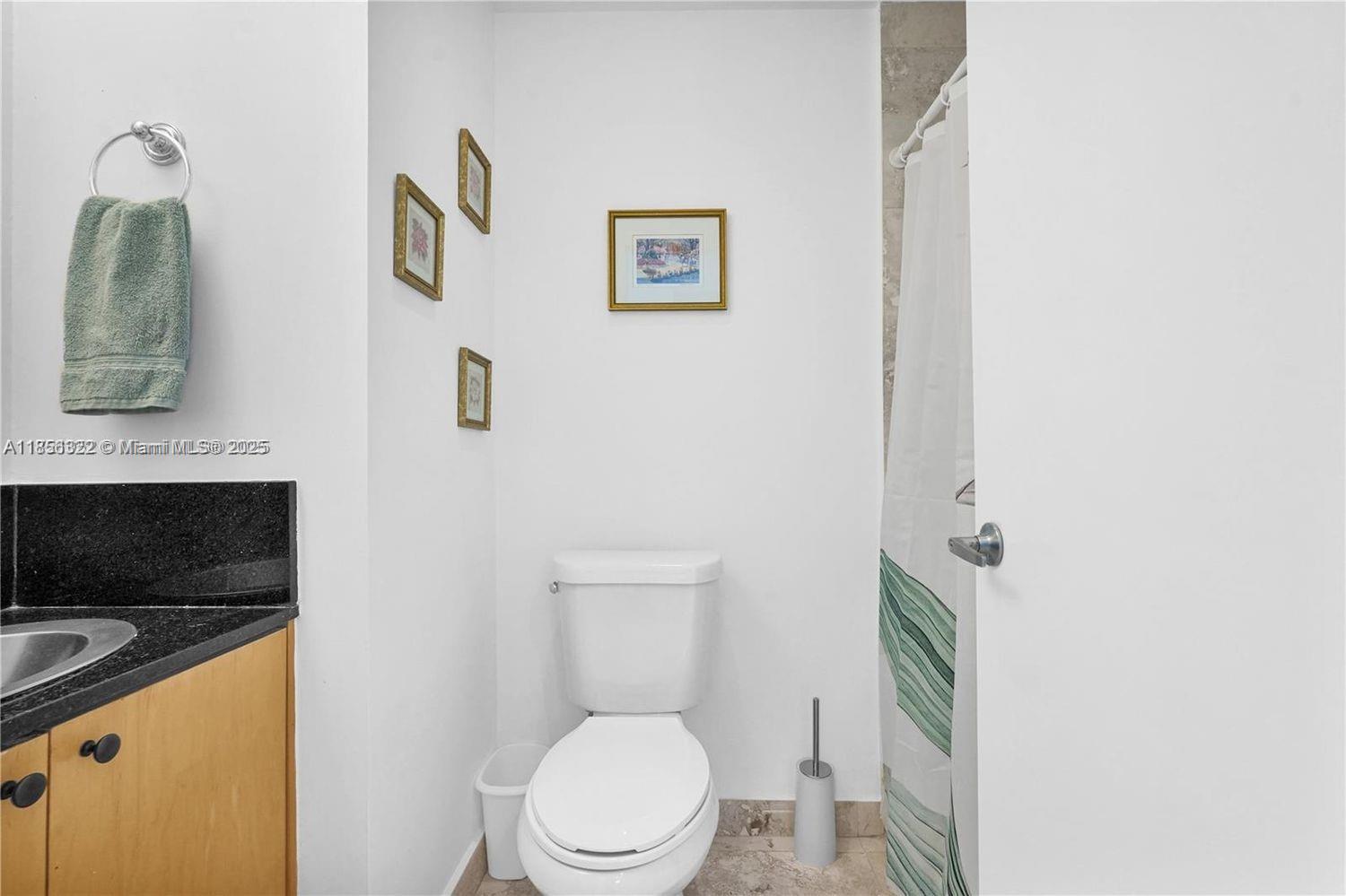 200 Washington Ave # 15