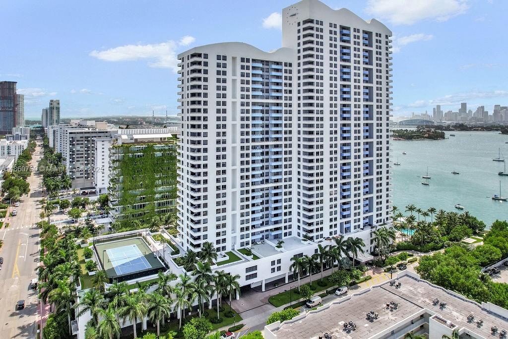 1330 West Ave Unit: LPH02