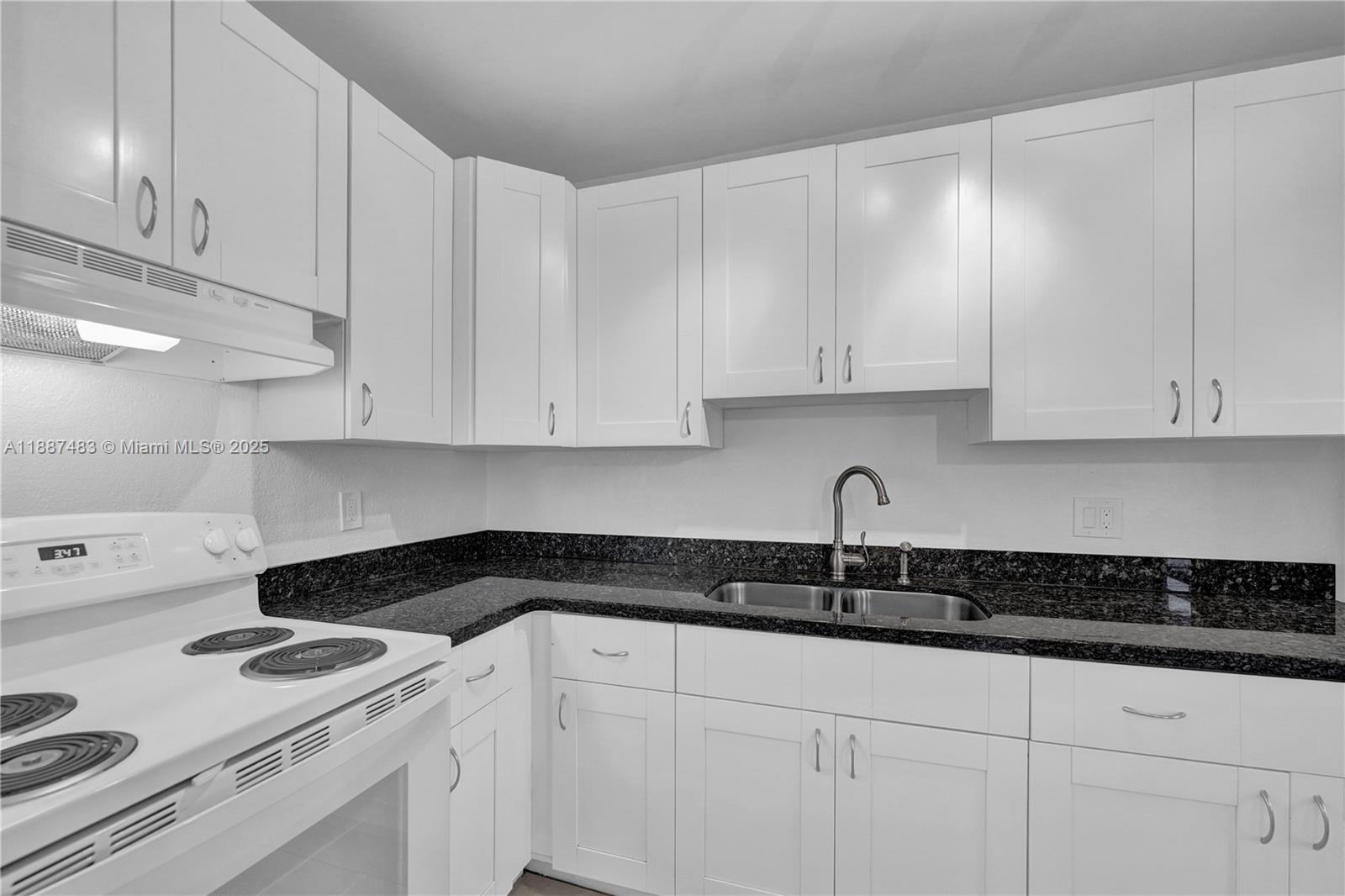 5050 Bayview Dr # 21