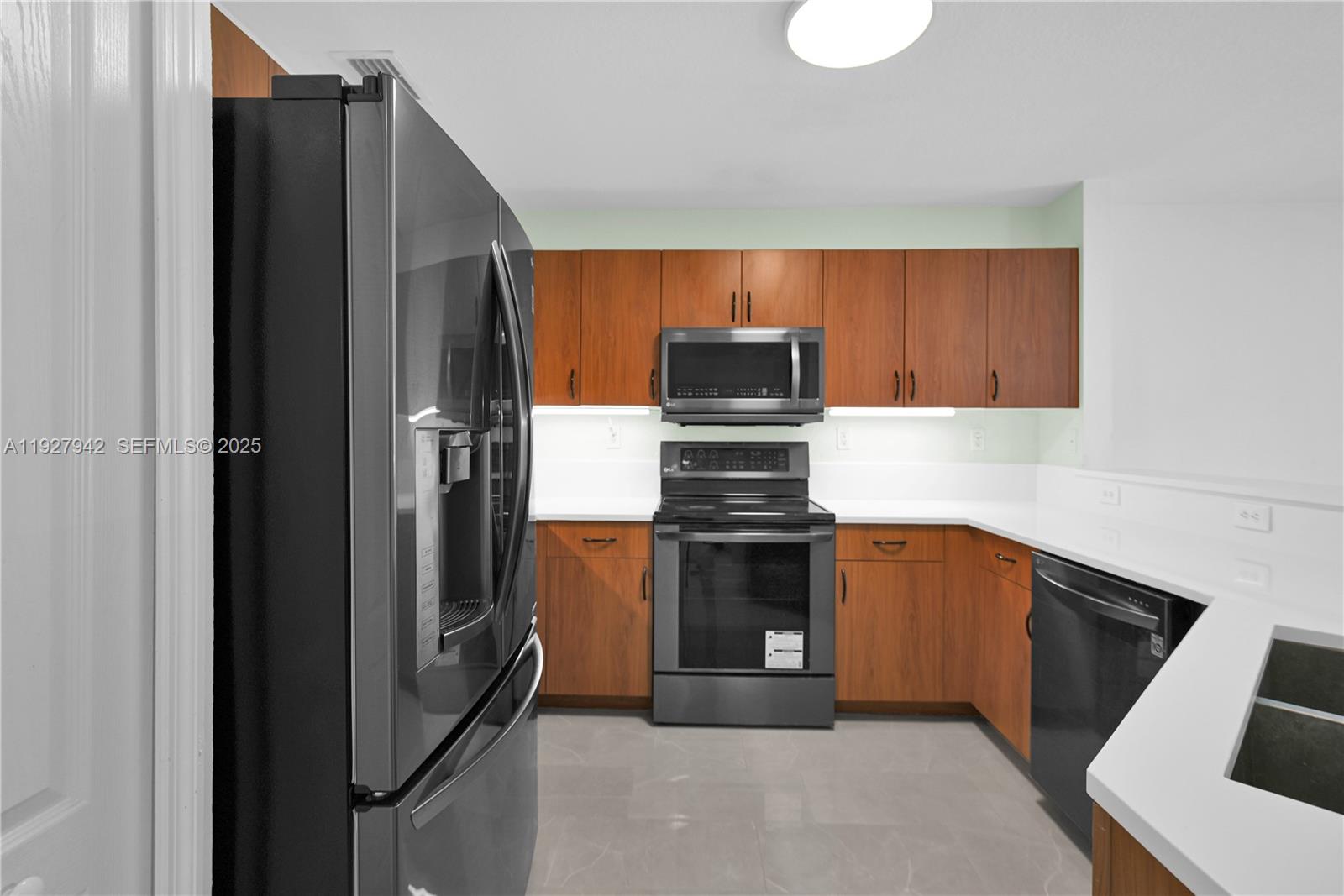 12832 SW 30th St # 118