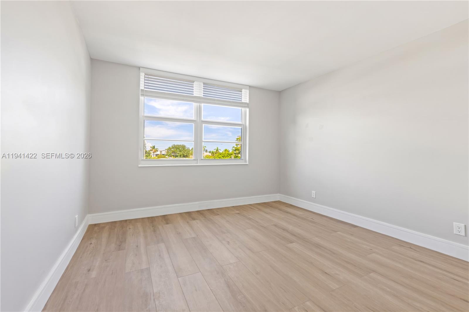 1600 SE 15th St # 313